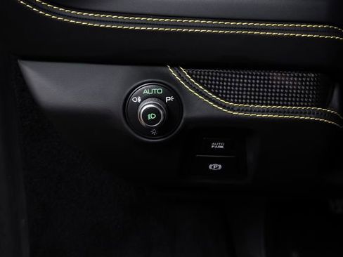 Certified 2021 Ferrari F8 Tributo image 40