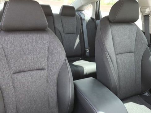 Certified 2025 Honda Accord LX image 13