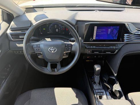 Certified 2025 Toyota Camry LE image 11