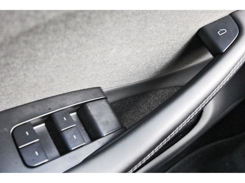 Used 2024 Tesla Model 3 Standard Range RWD image 19
