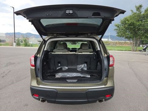 Used 2022 Subaru Ascent Limited w/ Technology Package AWD/4WD image 17