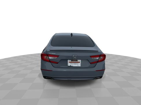 Used 2021 Honda Accord Sport image 7