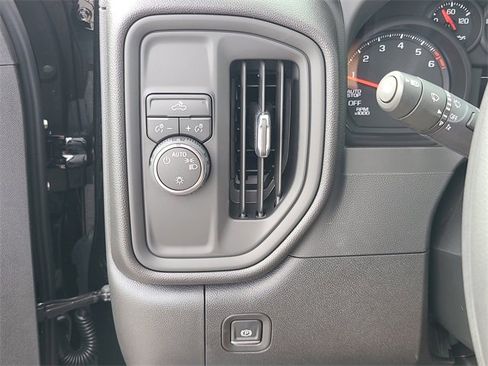 New 2026 Chevrolet Silverado 1500 Custom image 24