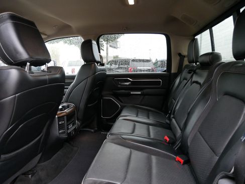 Used 2021 RAM 1500 Laramie image 10