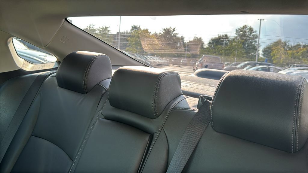 Certified 2020 Honda Civic Touring image 30
