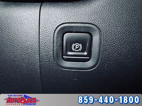 Used 2020 Chevrolet Silverado 1500 RST image 32