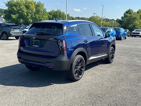 New 2025 Nissan Kicks SR image 4