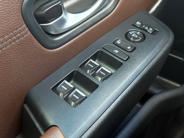 Used 2026 Honda Pilot Elite image 30