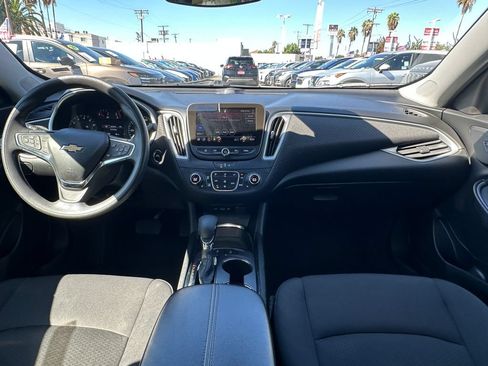 Used 2024 Chevrolet Malibu LT FWD image 19