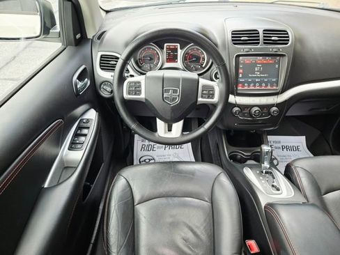 Used 2018 Dodge Journey GT w/ Nav & Sun Group AWD/4WD image 12