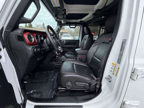 Used 2018 Jeep Wrangler Unlimited Rubicon image 12