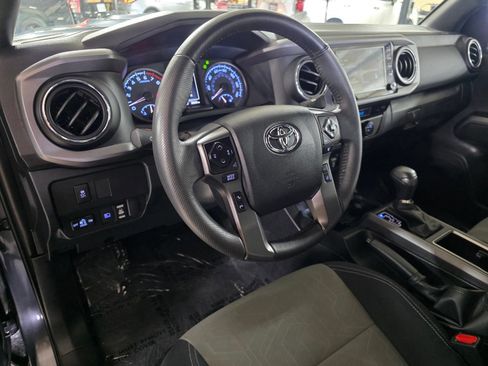 Used 2023 Toyota Tacoma TRD Sport w/ Black Out Package (TMS) AWD/4WD image 25