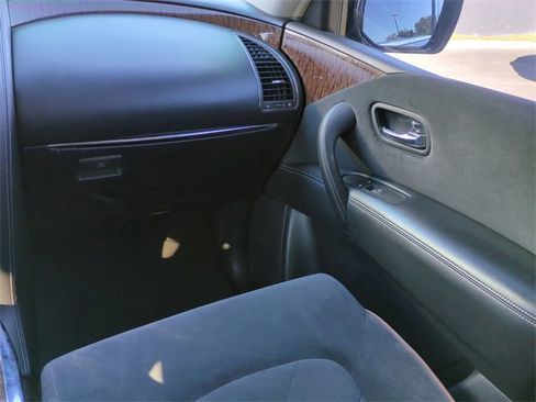 Used 2017 Nissan Armada SV image 15