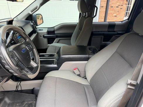 Used 2015 Ford F150 XL w/ Equipment Group 101A Mid RWD image 9