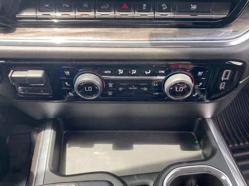 Used 2024 Chevrolet Silverado 1500 LTZ w/ Technology Package AWD/4WD image 25