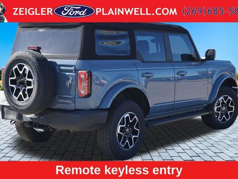 Used 2024 Ford Bronco Outer Banks AWD/4WD image 5