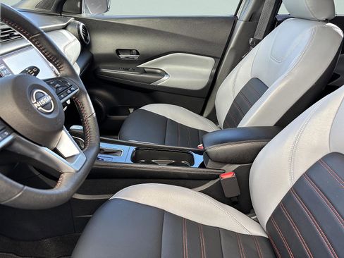 Used 2023 Nissan Kicks SR w/ SR Premium Package image 15