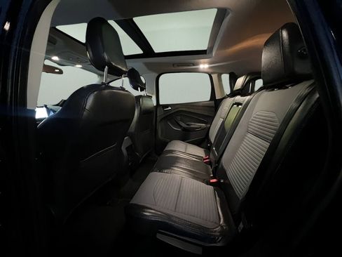 Used 2018 Ford Escape SE w/ SE Sport Appearance Package image 21