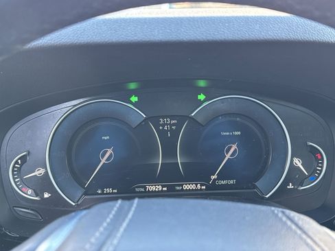 Used 2018 BMW 530i xDrive image 20