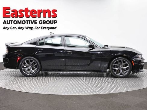 Used 2019 Dodge Charger GT image 4