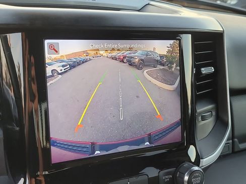 Used 2022 RAM 1500 Big Horn image 23