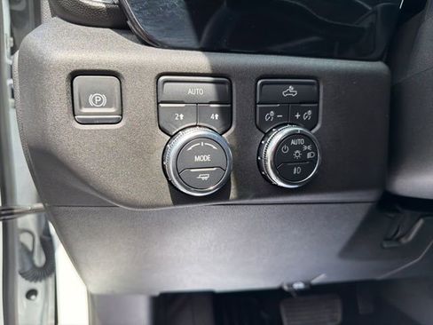 Used 2024 GMC Sierra 1500 Elevation AWD/4WD image 23