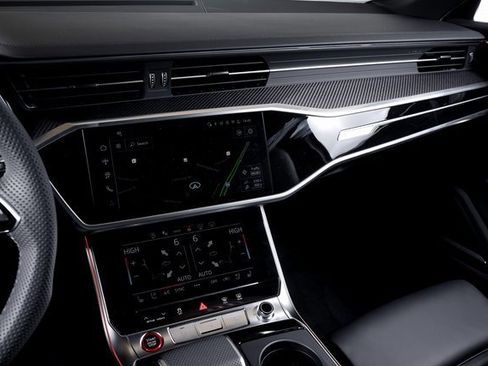 Used 2026 Audi RS 6 performance image 31