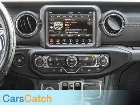 Used 2021 Jeep Wrangler Unlimited Sahara w/ Dual Top Group AWD/4WD image 25