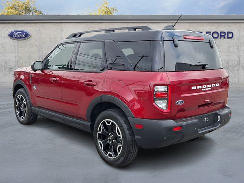 Used 2025 Ford Bronco Sport Outer Banks w/ Outer Banks Tech Package+ AWD/4WD image 4