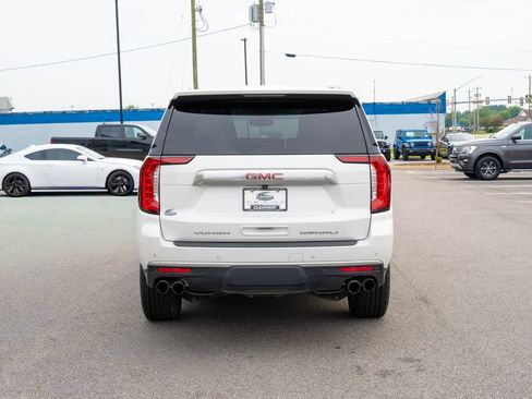 Used 2021 GMC Yukon Denali AWD/4WD image 7