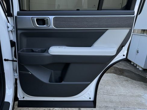 New 2025 Hyundai Santa Fe Limited image 25