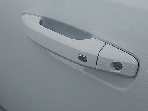 Used 2022 GMC Hummer EV Edition 1 w/ LPO, Illumination Package image 10