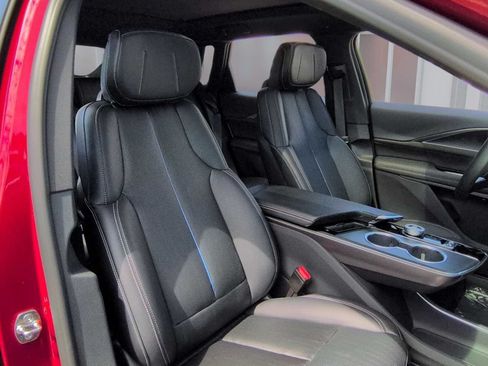 New 2026 Cadillac Lyriq Sport AWD/4WD image 28