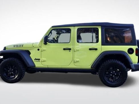 Used 2022 Jeep Wrangler Unlimited Willys image 4