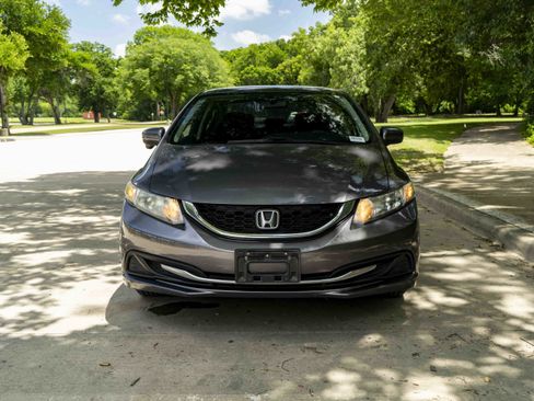 Used 2015 Honda Civic EX image 3