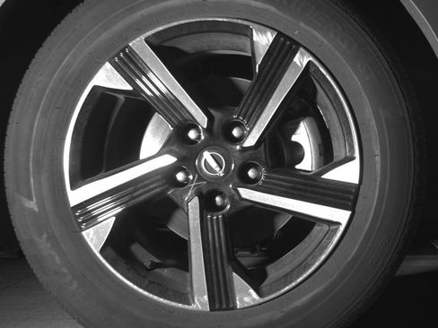 Used 2025 Nissan Sentra SV FWD image 13