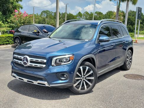 Used 2021 Mercedes-Benz GLB 250 image 1