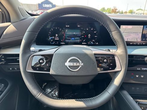 Used 2025 Nissan Murano Platinum w/ Cargo Package AWD/4WD image 22