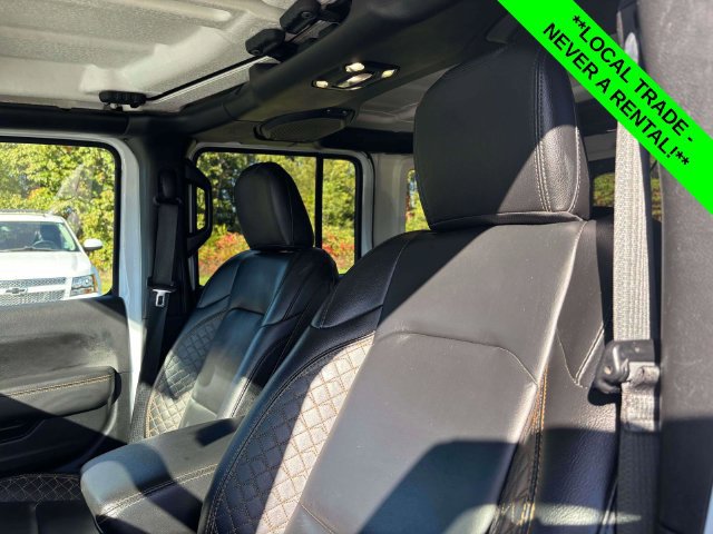 Used 2021 Jeep Wrangler Unlimited Sahara AWD/4WD image 8