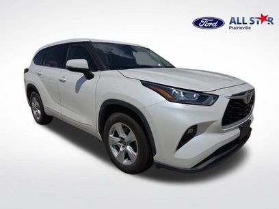 Used 2020 Toyota Highlander LE w/ Protection Package #3