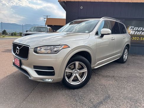 Used 2016 Volvo XC90 T5 Momentum image 2