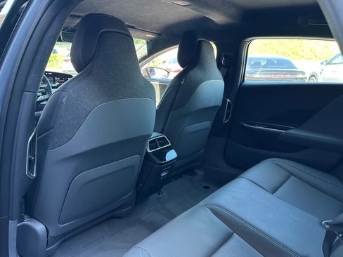 Used 2024 Lucid Air Touring AWD/4WD image 9