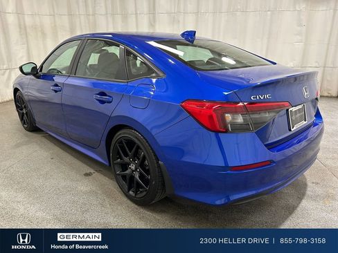 Used 2024 Honda Civic Sport image 6