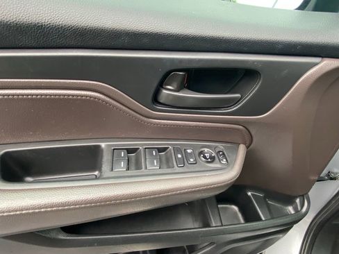 Used 2019 Honda Odyssey EX image 11