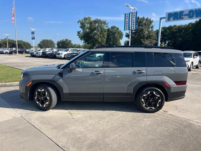 Used 2024 Hyundai Santa Fe SEL FWD image 3