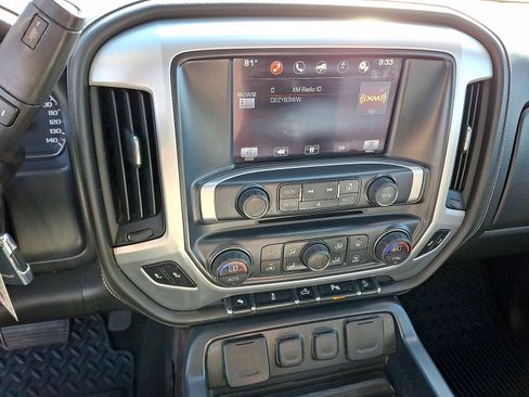 Used 2014 GMC Sierra 1500 SLT w/ SLT Crew Cab Value Package AWD/4WD image 14