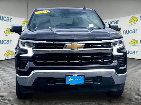 Used 2024 Chevrolet Silverado 1500 LT image 2