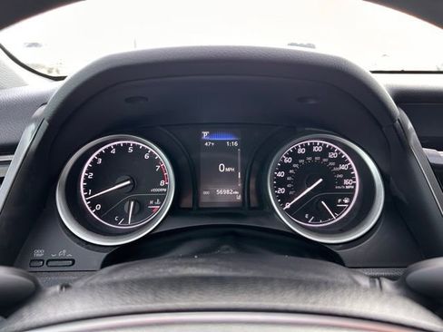 Used 2022 Toyota Camry LE image 19