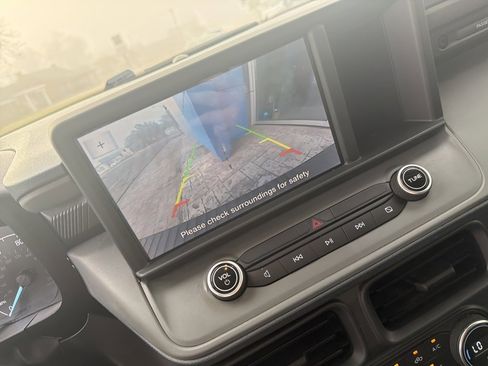 Used 2022 Ford Maverick XL image 11