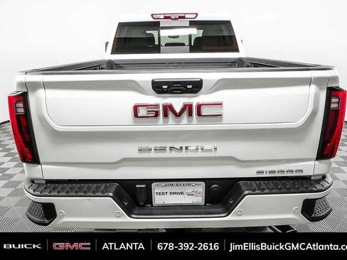 Used 2025 GMC Sierra 2500 Denali w/ Denali Reserve Package AWD/4WD image 28
